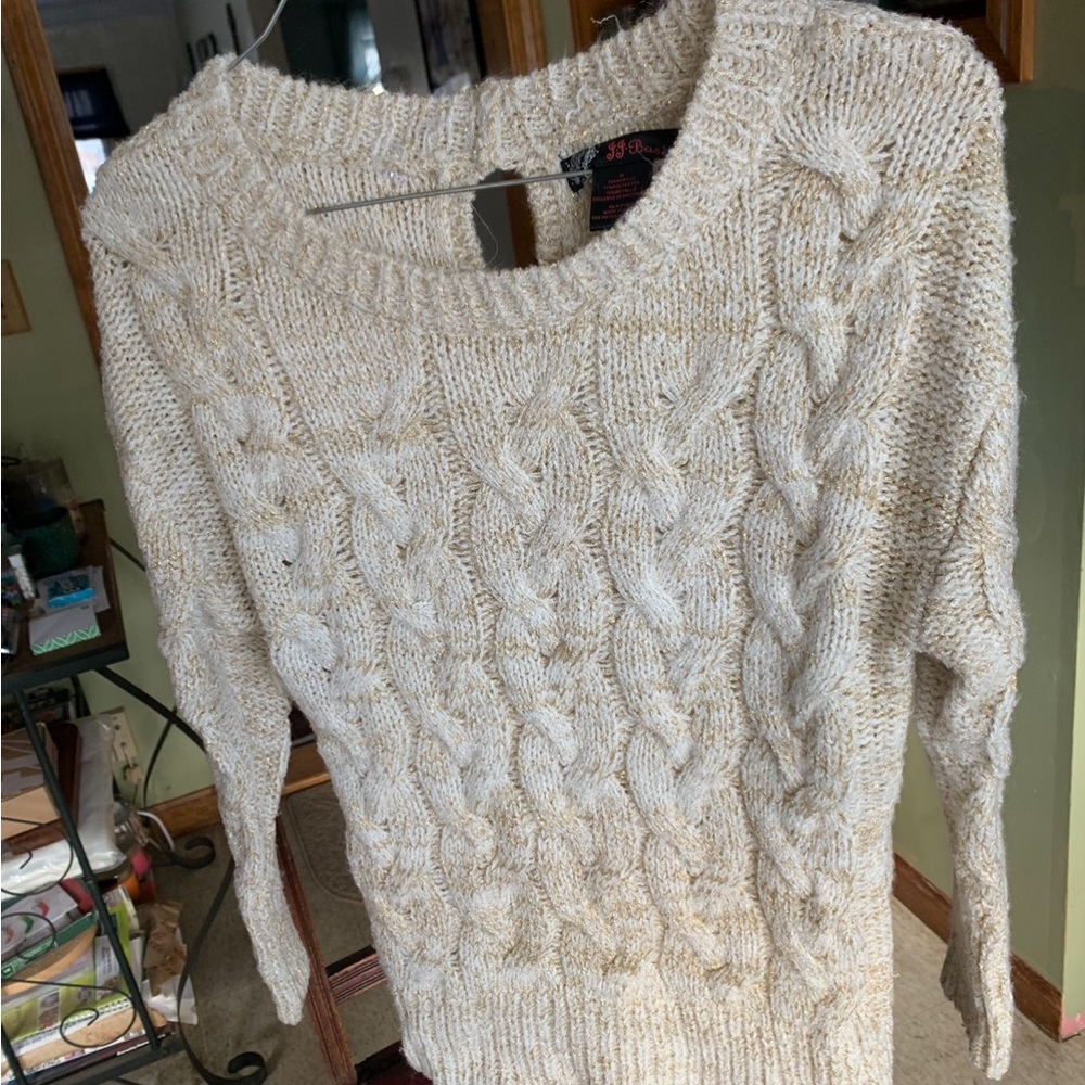 Cute gold sweater with bow on the back of neck